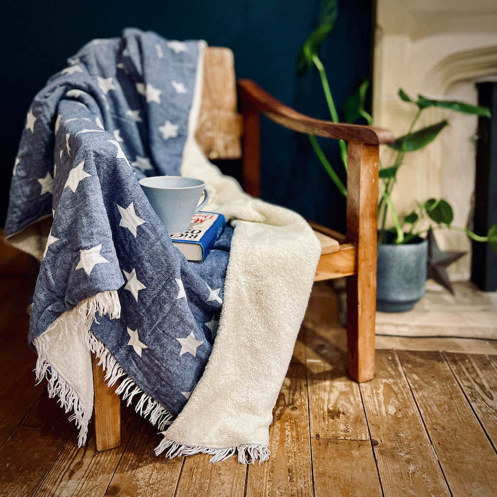 Star Fleece Lined Throw